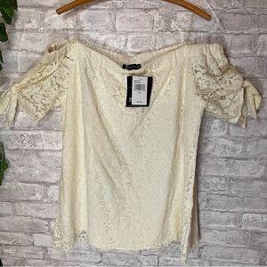 MISS Chievous Top Women’s Sz XXL Ivory Lace Off the Shoulder NWT‎